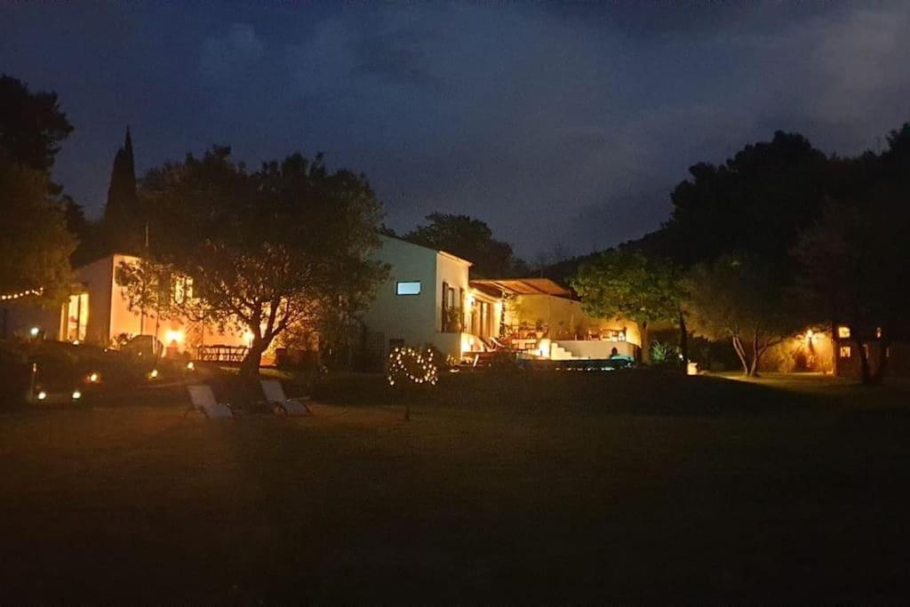 Les Prairies De Fenestrelle Spa & Piscine Au Calme Aubagne Exterior foto