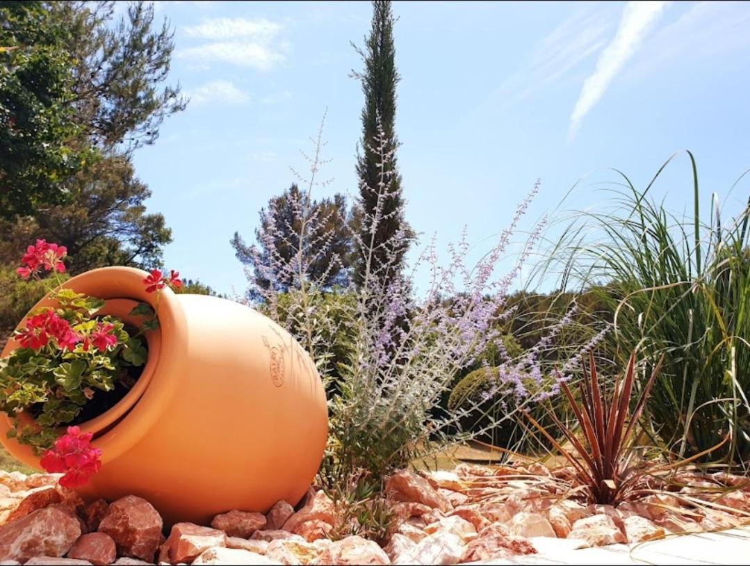 Les Prairies De Fenestrelle Spa & Piscine Au Calme Aubagne Exterior foto